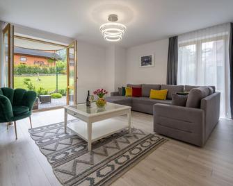 Bory6a Apartamenty & Free Parking - Zakopane - Stue