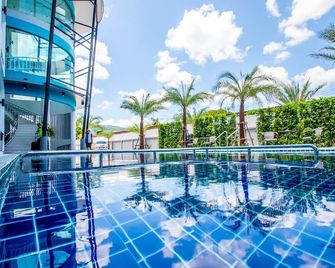 Baan Yamoo Ranong - Mueang Ranong - Piscina