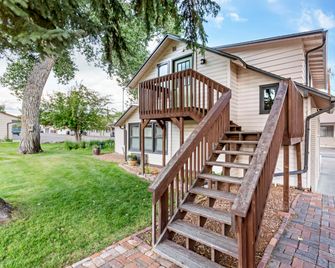 Best Western Sunset Inn - קודי - חדר שינה