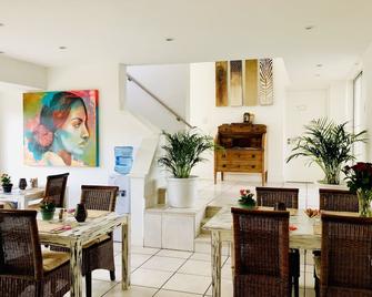 5 Options Guest House - Ciudad del Cabo - Comedor