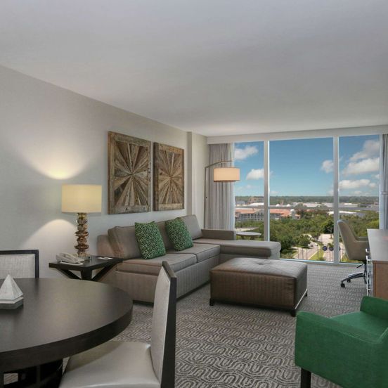 Living room view of DoubleTree by Hilton at the Entrance to Universal Orlando