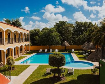 Hotel Tuul - Izamal - Басейн