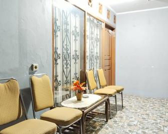 Villa Estria - Puncak - Living room