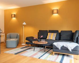 Ferienwohnungen Friedenshöhe in Oberammergau - Oberammergau - Sala de estar