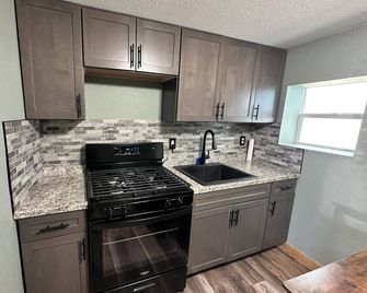 Caribou Crossing Motel - Walden - Cocina