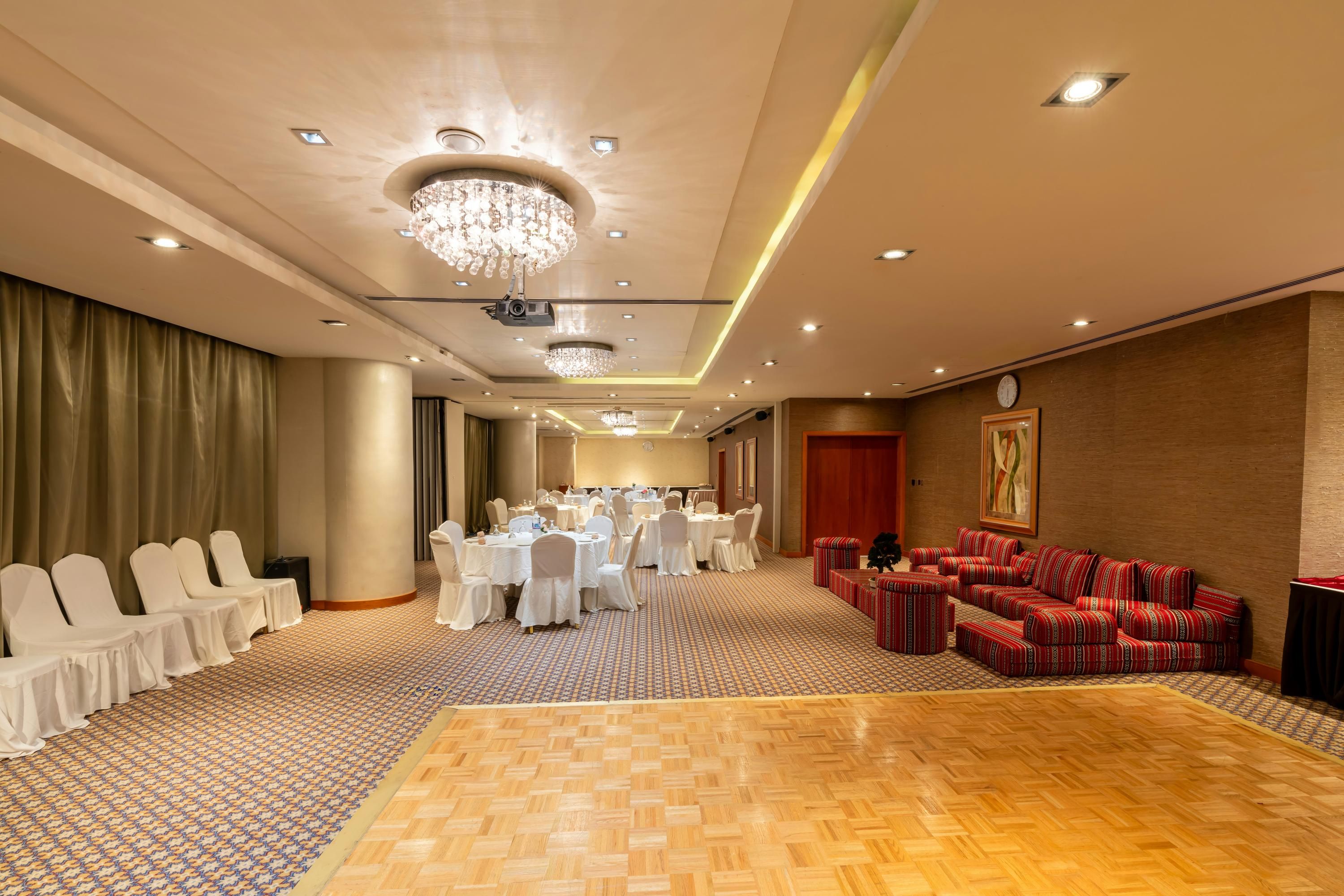 Montreal Barsha Hotel - Dubai - Banquet hall