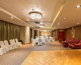 Montreal Barsha Hotel - Dubai - Banquet hall