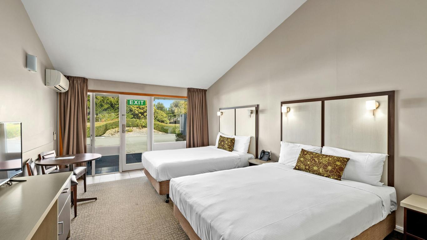 كوبثرون ريزورت سلوي بارك