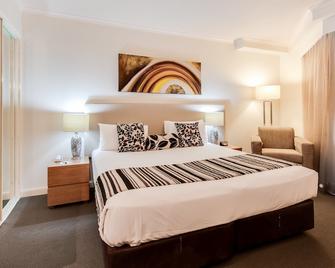 Central Cosmo Apartments - Brisbane - Bedroom