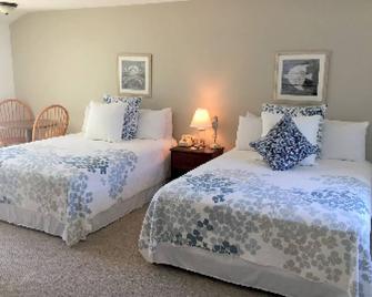 Craigville Beach Inn - Centerville - Bedroom