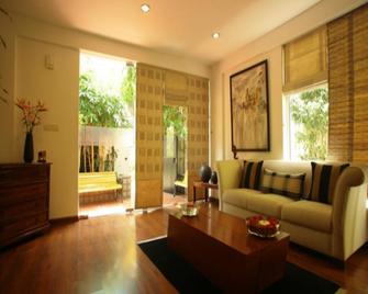 jüSTa Off MG Road - Thành phố Bangalore