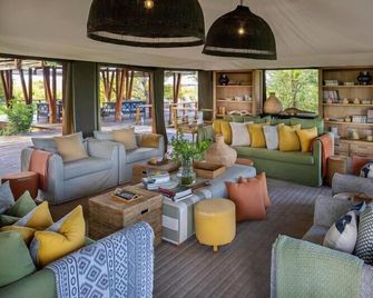 Simbavati Hilltop Lodge - Timbavati - Lounge