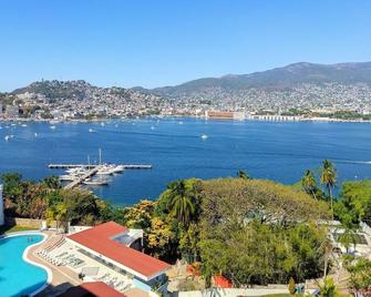 Hotel Aristos Acapulco - Acapulco - Outdoors view
