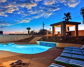 Resort Style Living w/ Pool, Spa, Games - Lake Havasu City - Pool