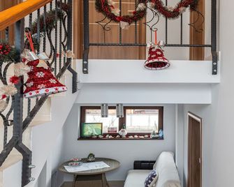 Apartamente Simona Brasov - Braşov - Escaleras