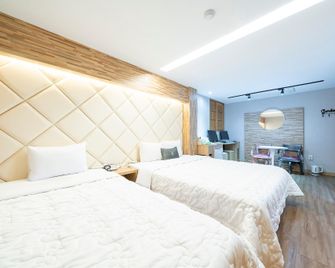 자바모텔 - 계룡 - 침실