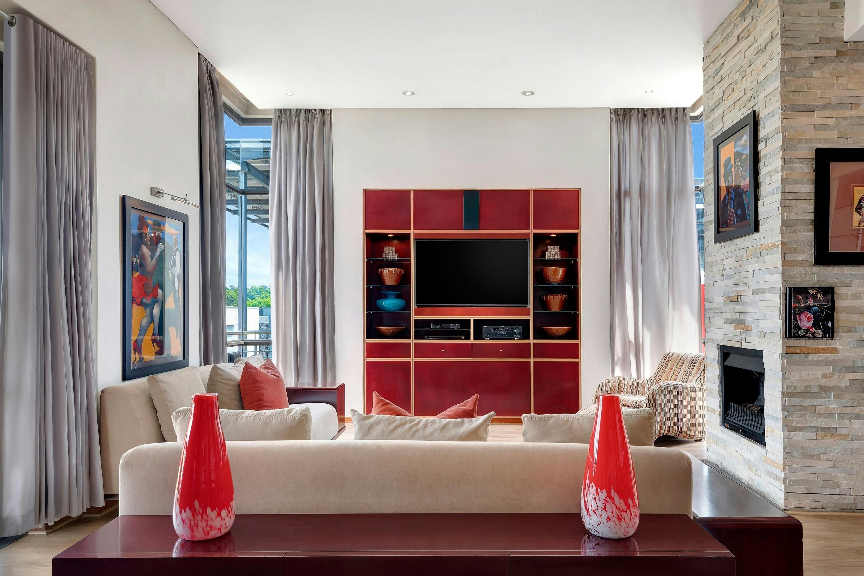 African Pride Melrose Arch Autograph Collection