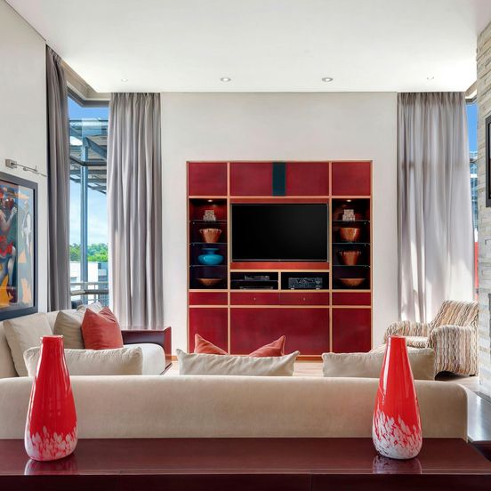 African Pride Melrose Arch Autograph Collection image 1