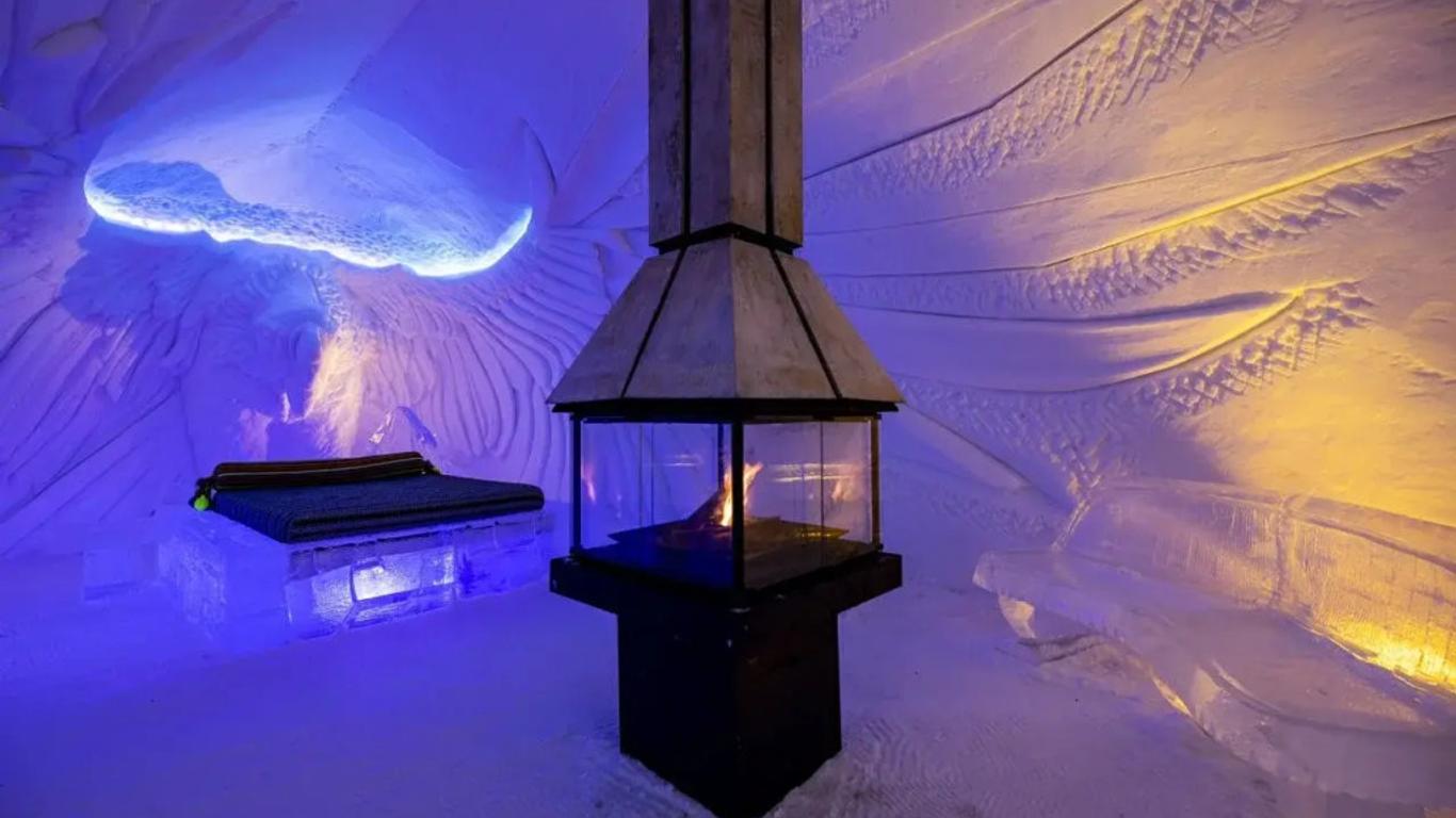 Hotel de Glace