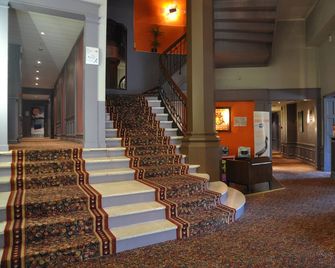 ibis Styles Metz Centre Gare - Metz - Trappen