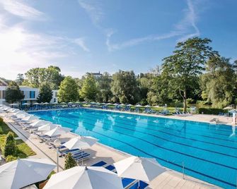 Vitalhotel der Parktherme Bad Radkersburg - Radkersburg - Piscina
