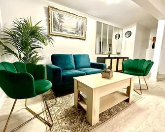 Jaylei Humble Abode - Saint Albans - Living room