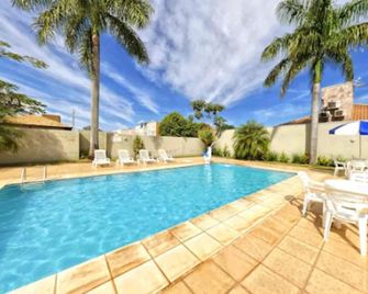 Clh Suites Bonito Jardim - Bonito - Piscina