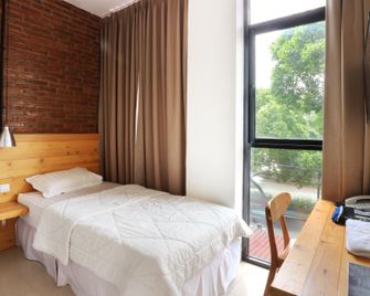 Urbana Homes - Yakarta - Habitación