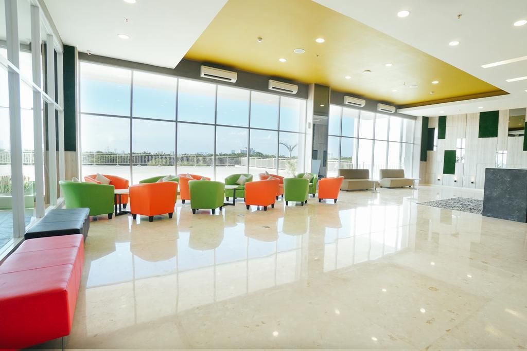 My Tower Hotel Surabaya - سورابايا - ردهة