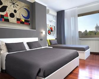 J24 B&B - Roma - Habitación