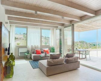 Azalo Country House - Noto - Living room