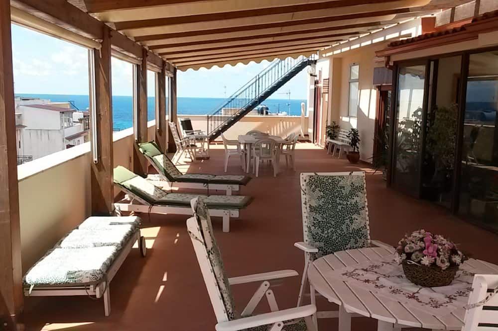 I Faraglioni - Terrasini - Balcón