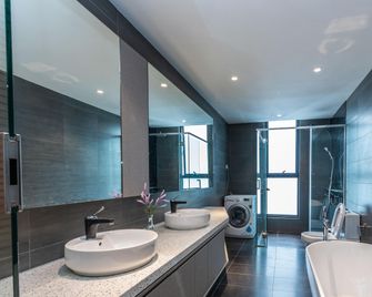 Expressionz Klcc By Wodages - Kuala Lumpur