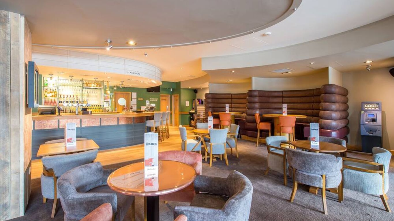 Premier Inn Swansea Waterfront