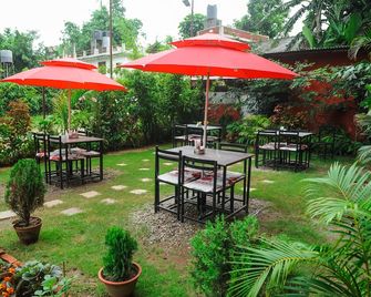 Hotel Splendid View - Pokhara - Patio