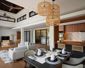 The Kemilau Hotel & Villa Canggu Bali - North Kuta - Dining room