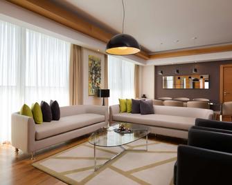 Radisson Blu Resort & Congress Centre, Sochi - Adler - Вітальня
