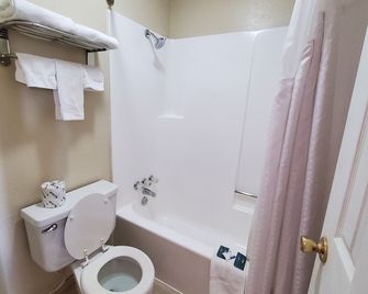 Relax Inn Henryetta - Henryetta - Koupelna