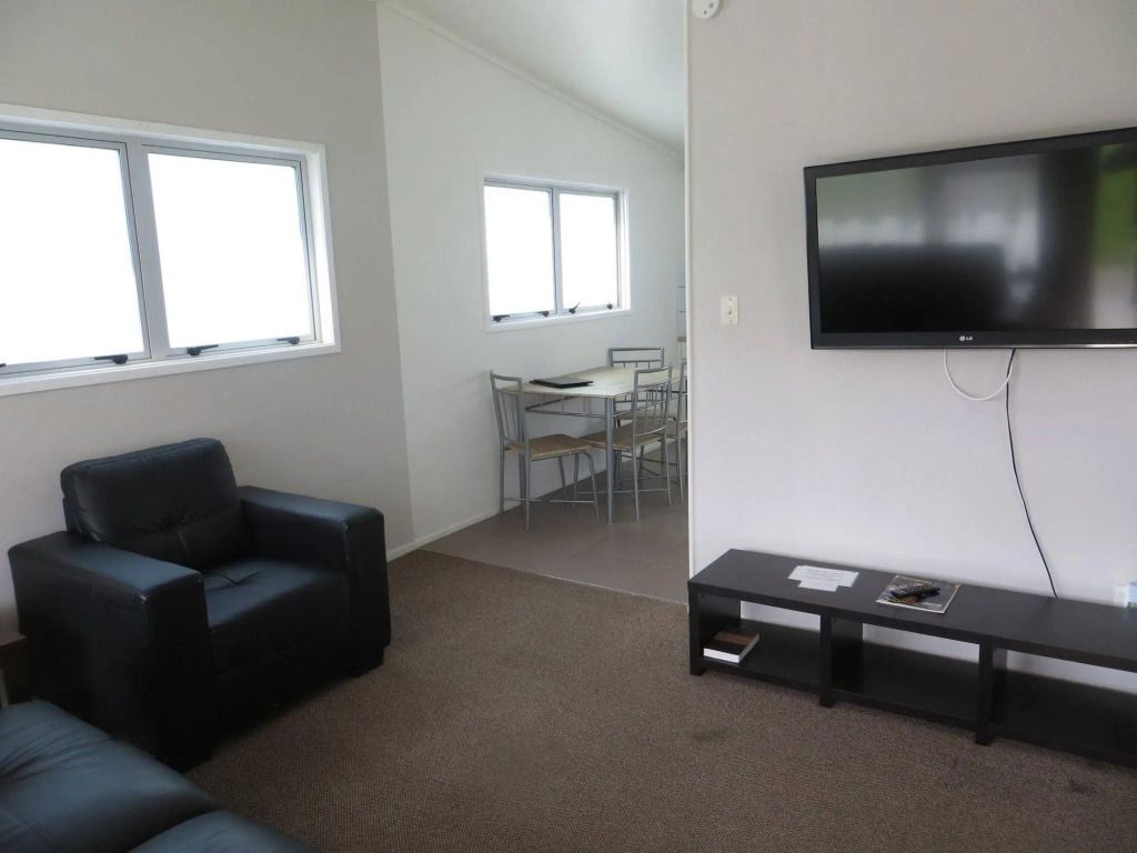 Central Court Motel - פנגאראיי - סלון