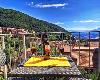 Pietra Di Mare - Riomaggiore - Balcón