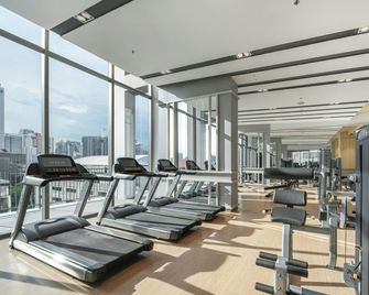 Oakwood Suites Bangkok - Bangkok - Fitnessbereich