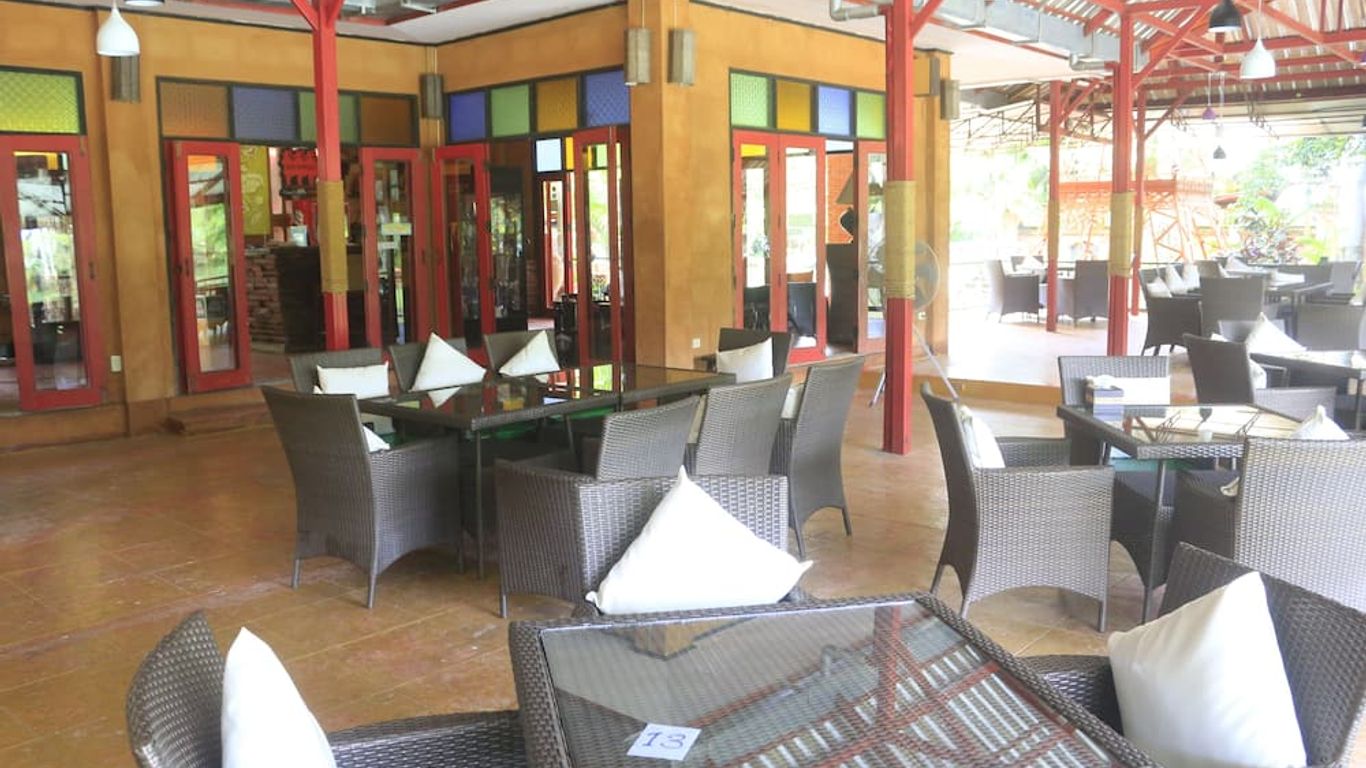 ทรายมูลบุรี รีสอร์ท