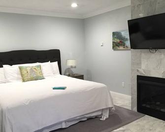 Beach Bungalow Inn and Suites - Morro Bay - Chambre