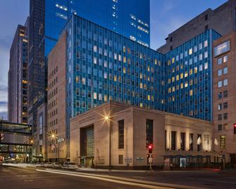 The Westin Minneapolis - Minneapolis - Building