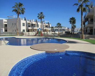Playa Elisa Bay - Pilar de la Horadada - Piscina