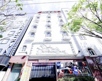 Gwangju Cheomdan Cyberpark - Gwangju - Building