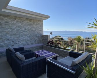 VIzzavona piscine et jacuzzi - Ajaccio - Balcony