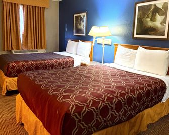 Townhouse Garden Inn & Suites San Antonio I 35 - San Antonio - Habitación