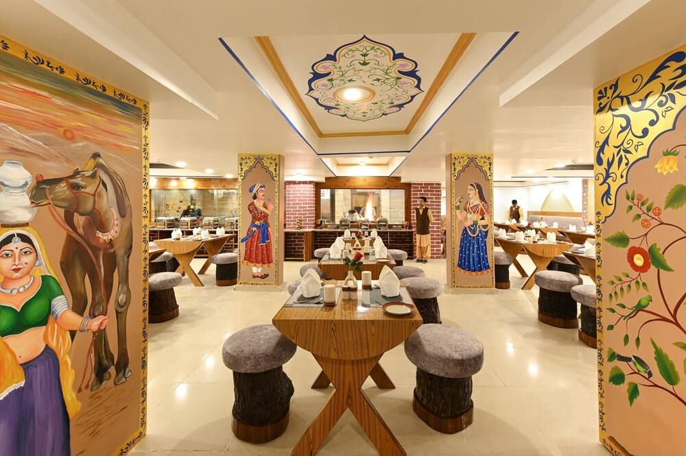 هوتل جانجا راتان - اغرا - مطعم