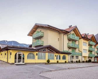 Hotel Maria - Monclassico - Budova